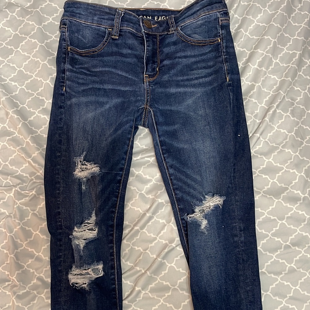 American eagle ripped jeans. Womens.